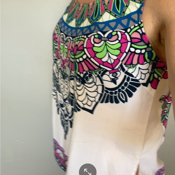 Fun, loose tank top. Great for concerts, barbecues, etc.. - Picture 3 of 4